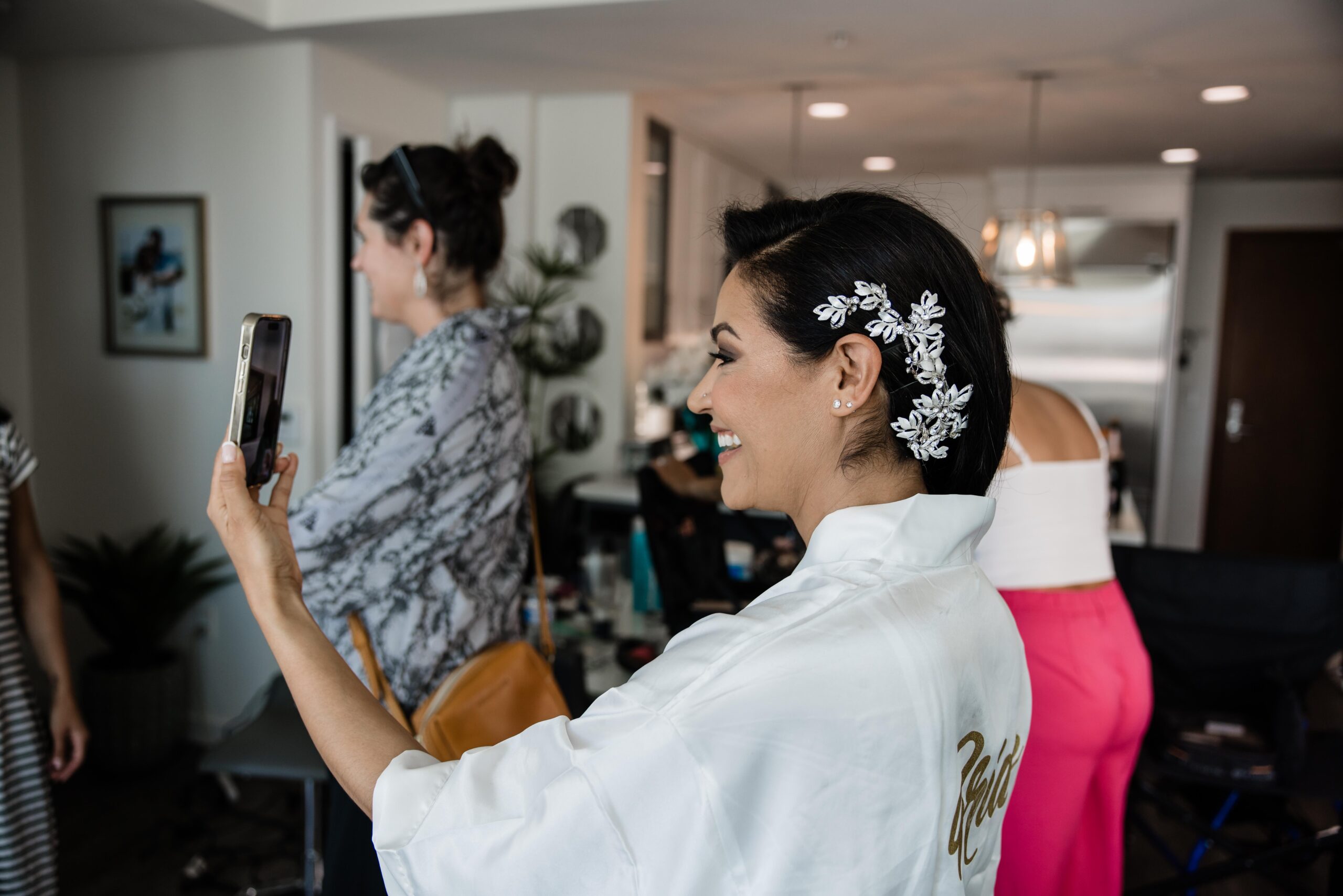 5 Unique Ways to Utilize Social Media at Your Wedding