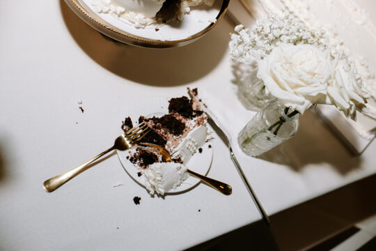 Late Night Wedding Snacks Your Guests Will Love